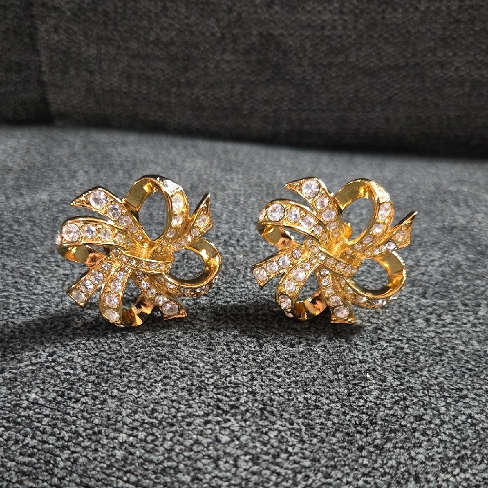 Kenneth Jay Lane For Avon- Elegant Gold Bow Earri… - image 1